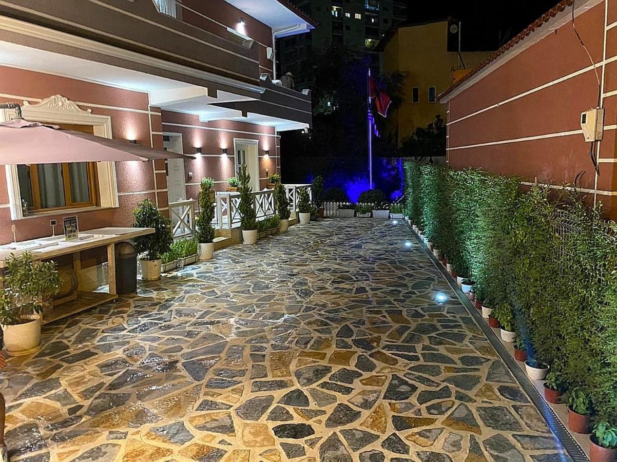 Vila Shehaj Luxury Lejlighed Vlorë Eksteriør billede
